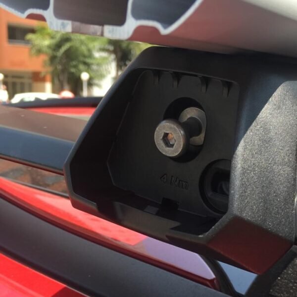 Rack de Teto Thule WingBar para Peugeot 2008 - 2016 a 2019 - Image 15