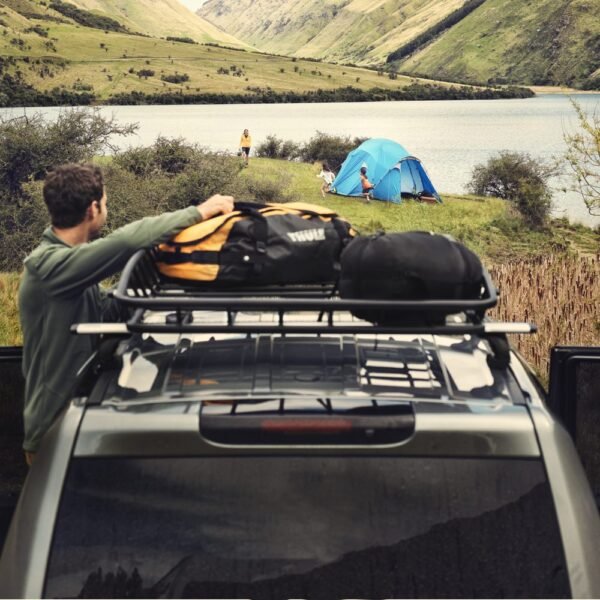 Bagageiro de Teto Aberto Thule Canyon XT - Modelo Gradeado Preto - Image 6