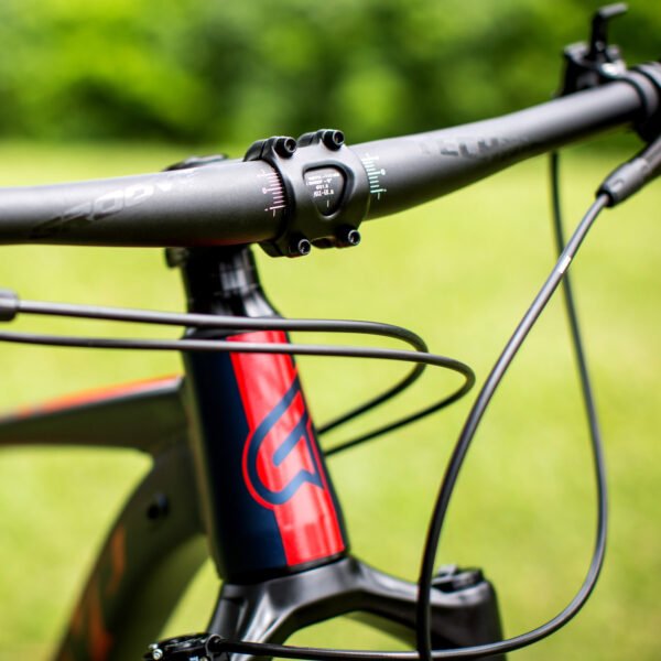 Bicicleta Groove Riff 70 aro 29  - Rockshox Judy Silver Solo Air Tapered 100mm - Image 3