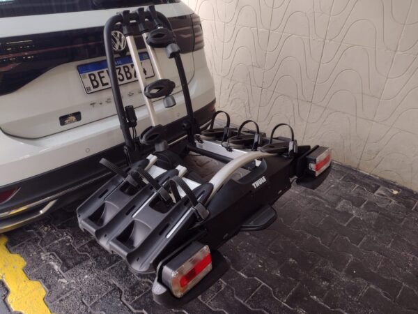 Suporte Thule Velocompact 927 Para Bicicletas No Engate - Seminovo de Outlet - Riscado
