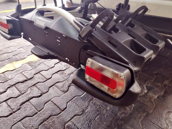 Suporte Thule Velocompact 927 Para Bicicletas No Engate - Seminovo de Outlet - Riscado - Image 2