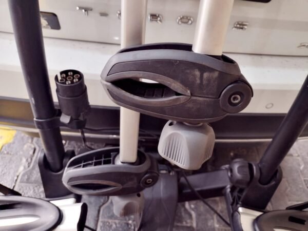 Suporte Thule Velocompact 927 Para Bicicletas No Engate - Seminovo de Outlet - Riscado - Image 4