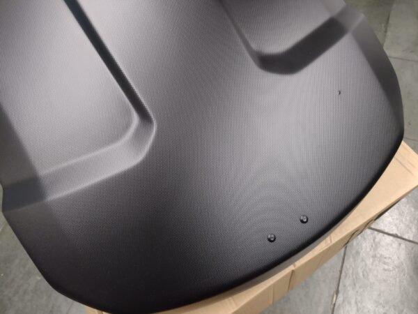 Bagageiro Thule Force XT de 400 Litros de Outlet - Detalhe Superior - Imagem 10